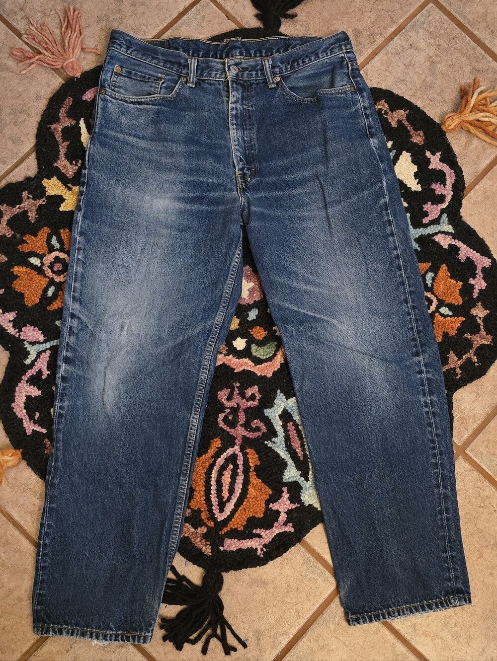 🔥🔥Levis 550 Baggy Dark Wash Faded Skater Jeans🔥🔥 Size 36W X 32L